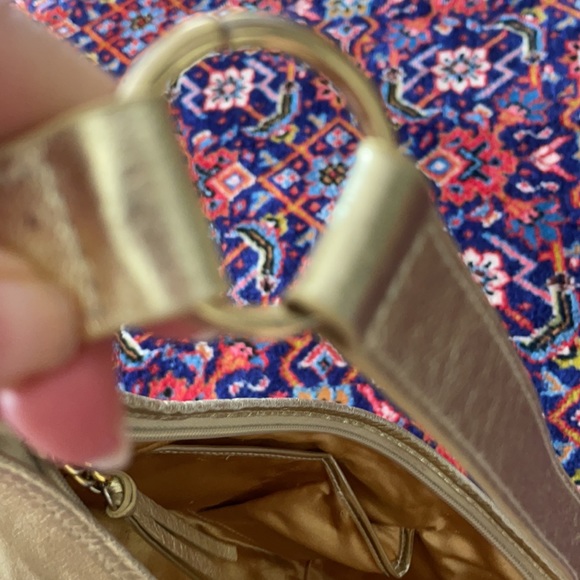 Vintage Cache gold shoulder bag fully lined - Picture 10 of 16